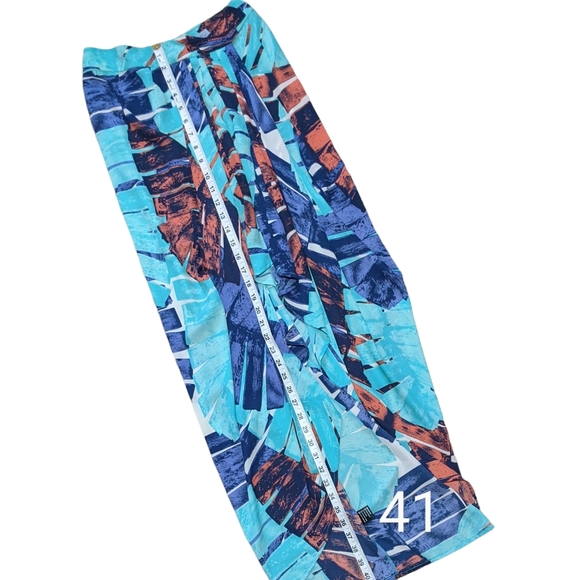 Midi Skirt Size Small - Picture 6 of 8